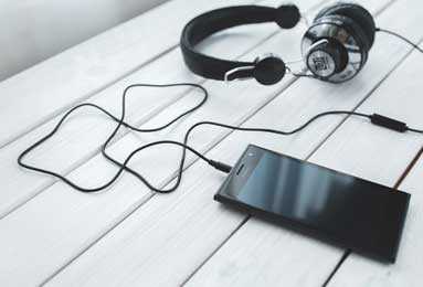 23, 法甲半程射手榜竞争激烈，四人同进12球并列  